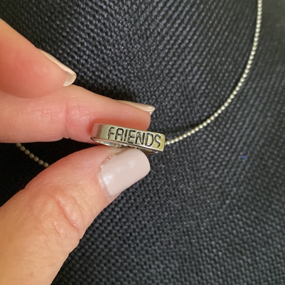 FRIENDS Engraved Heart Charm Necklace ❤️ hangs sidways silver tone ball chain - Picture 4 of 8